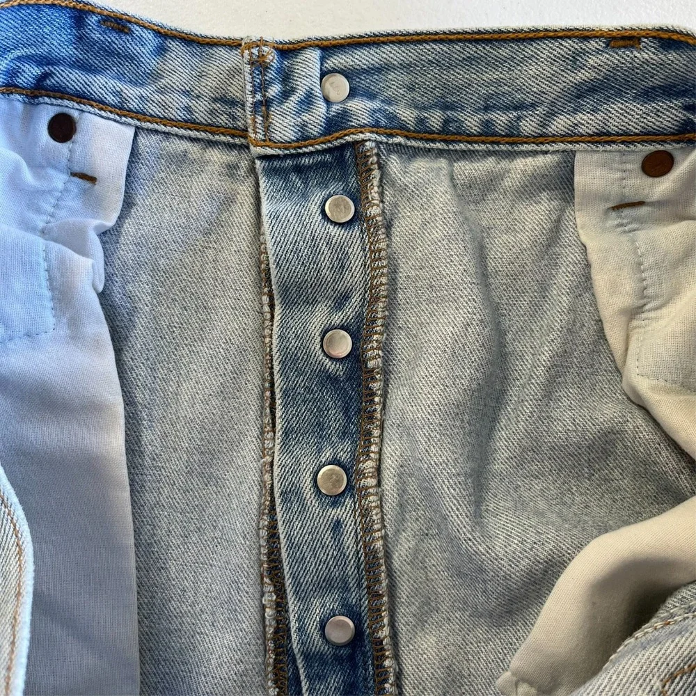 Levi's Jeans Men's Size 36 Blue‎ 501 Vtg Paper Tag 90's Button Fly Distressed